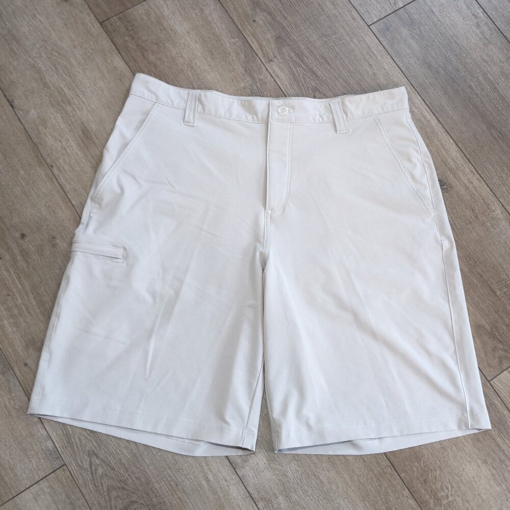 Columbia PFG Chino Shorts Men's 36x10 Khaki Beige Omni-Shield
